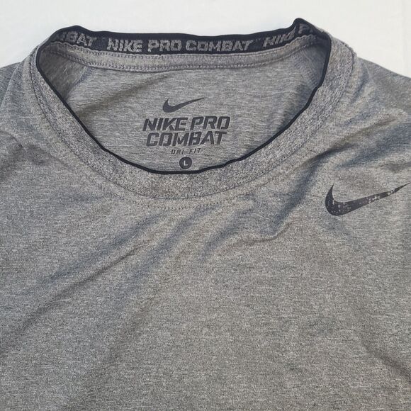 Nike Men T Shirt Sleeveless Sizr L - Picture 3 of 3